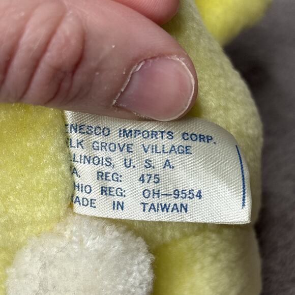 Vintage 1982 80s Enesco Easter Bunny Yellow Easter Beanie Plush - Picture 7 of 9